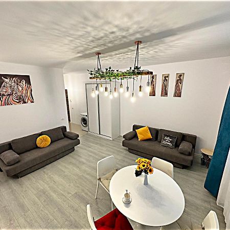 Hezo Sunshine Studio And Apartment Năvodari Exterior foto